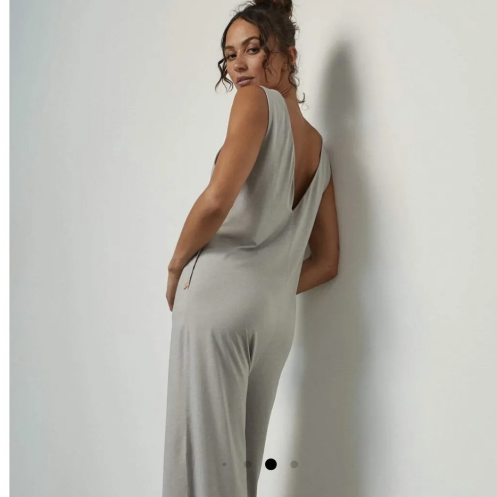 LUNYA - Picture 8 of 11